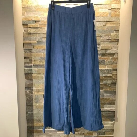 Whyte Eyelash Gauze Wide Leg Pants - Picture 3 of 8